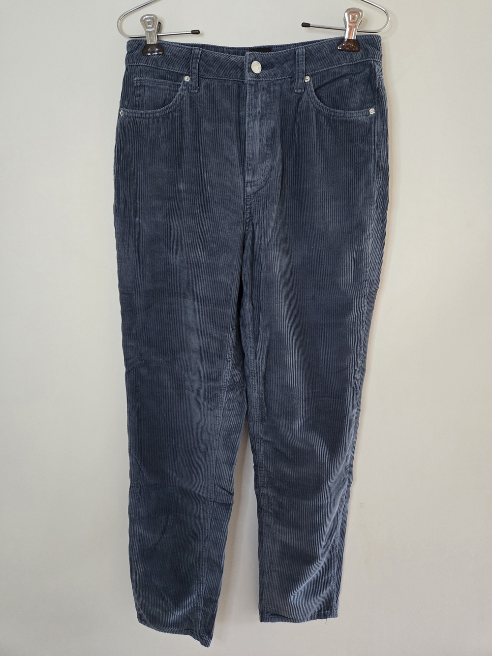 BDG by Urban Outfitters corduroy Mom High Rise pants, navy, size 27 + new